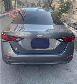 نیسان سێنترا